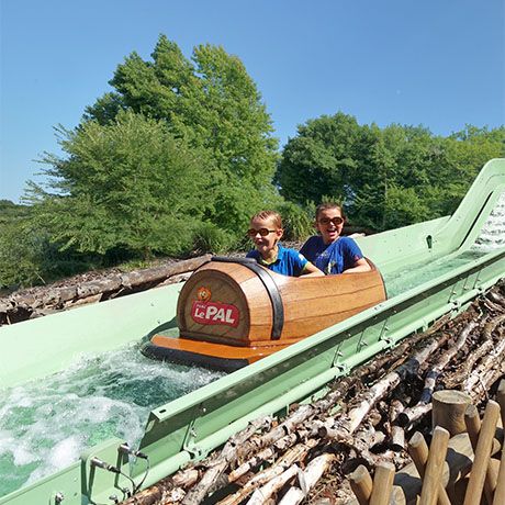 Amusement Park And Animal Park Le Pal Auvergne Rhone Alpes Sleep At The Zoo In France