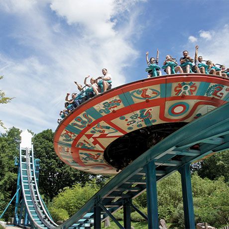 The Twist Attraction Thrills Aplenty Amusement Park In France In Rhone Alpes Auvergne Le Pal